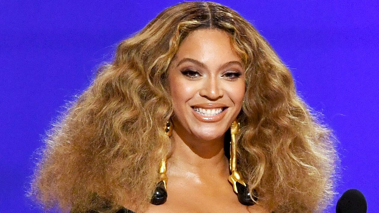 Beyoncé presents Atlanta small businesses with $120K in grants