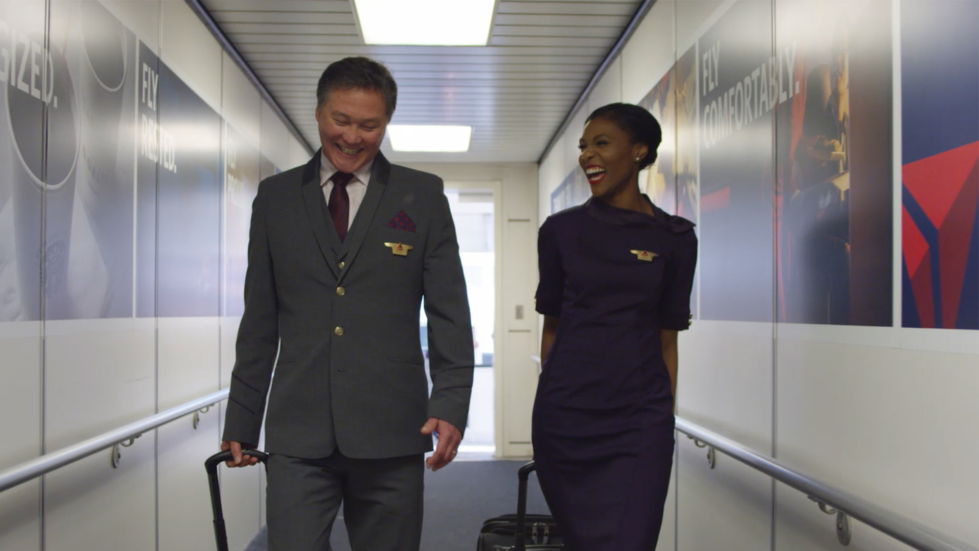 Delta to hire 1,000 flight attendants