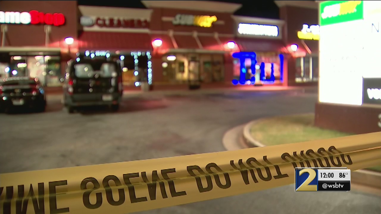 Teen arrested at school with gun, tried to sell student vaping liquid