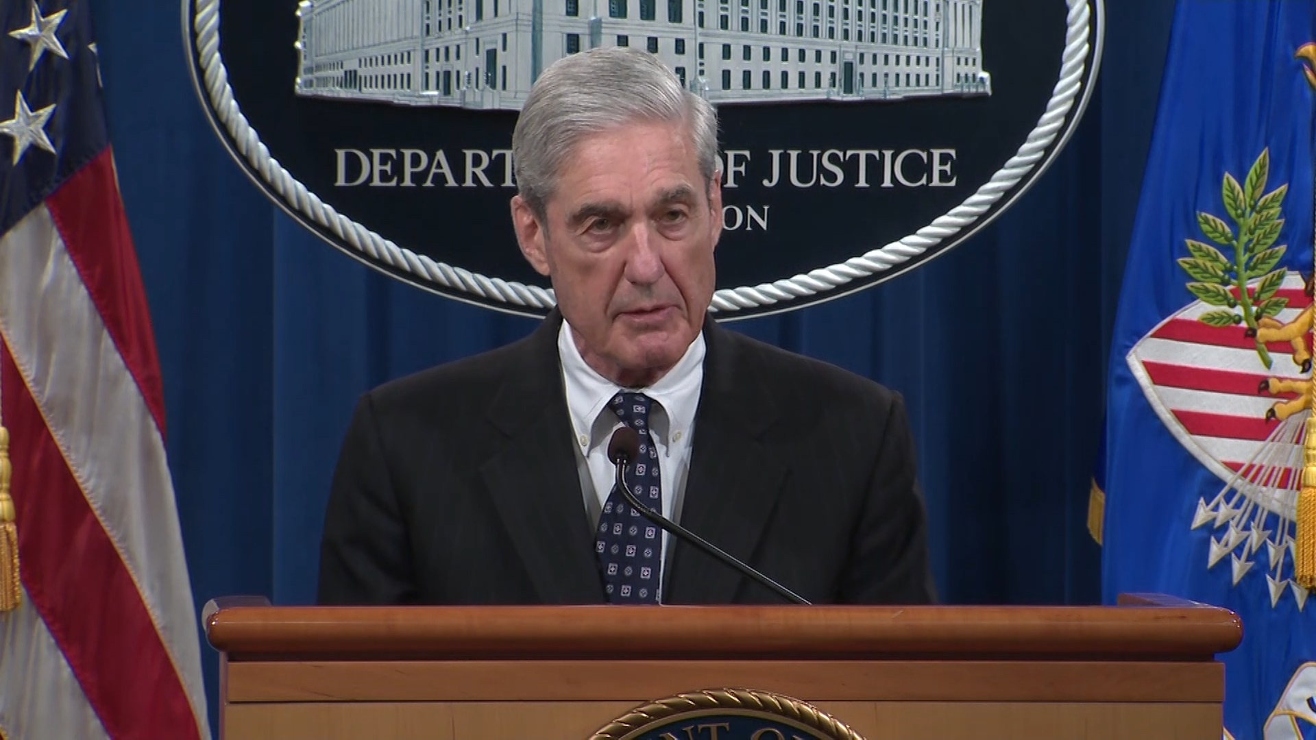 Why Can T A Sitting President Face Criminal Charges