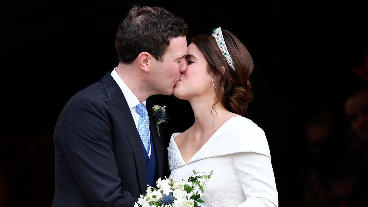 princess eugenie wedding dress scar Princess Eugenie: 'I wanted my wedding dress to show my scar'
